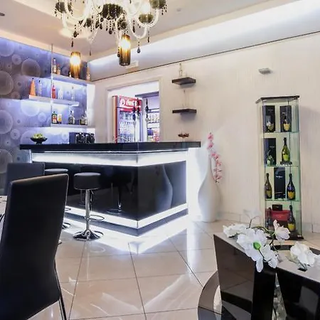 酒店 Daytona Palace 4*