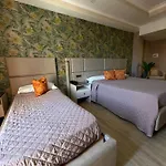 Hotel Daytona Palace