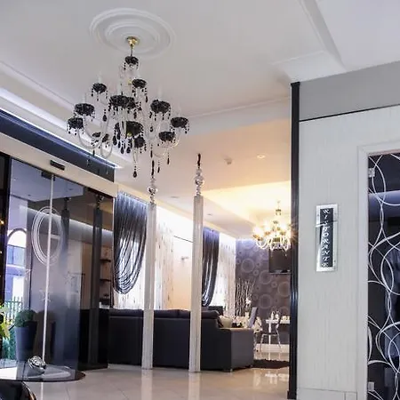 מלון Daytona Palace קאסוריה