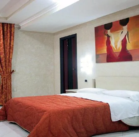 מלון Daytona Palace קאסוריה